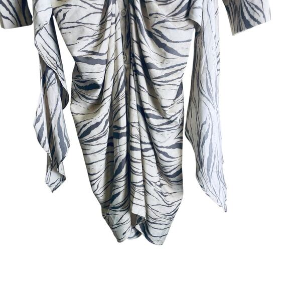DO+BE Silver Ruched Long Sleeve Dress Animal Print Sz M - Picture 4 of 16